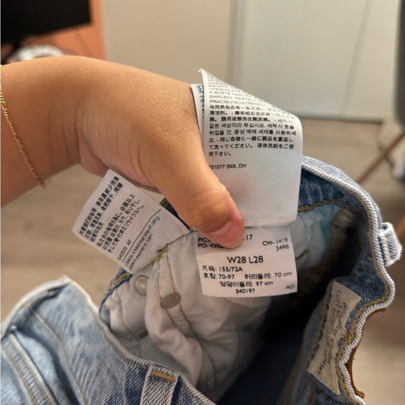 Womens Levi 501 jeans - Picture 5 of 5